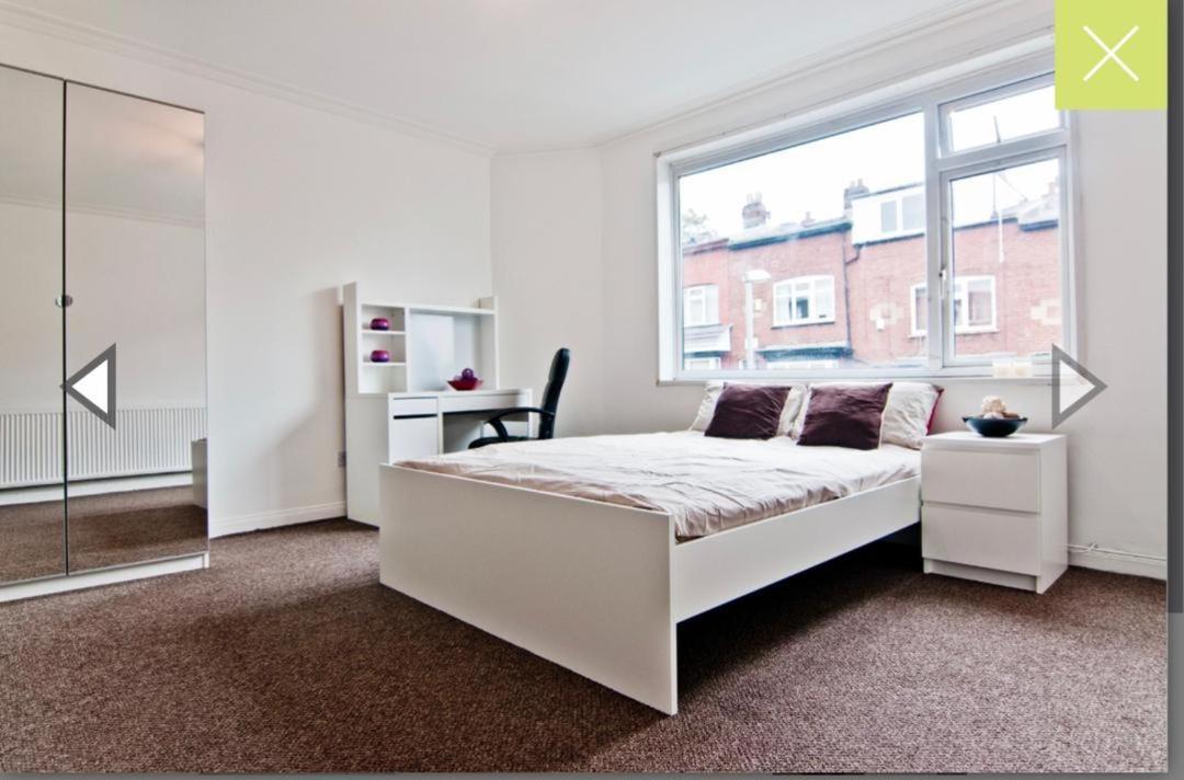 Budget Double Room Close To Leeds University And City Centre Exterior photo